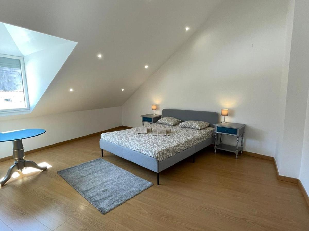 Vita Portucale ! Concept Apartment Campo Ourique Lisbon Luaran gambar