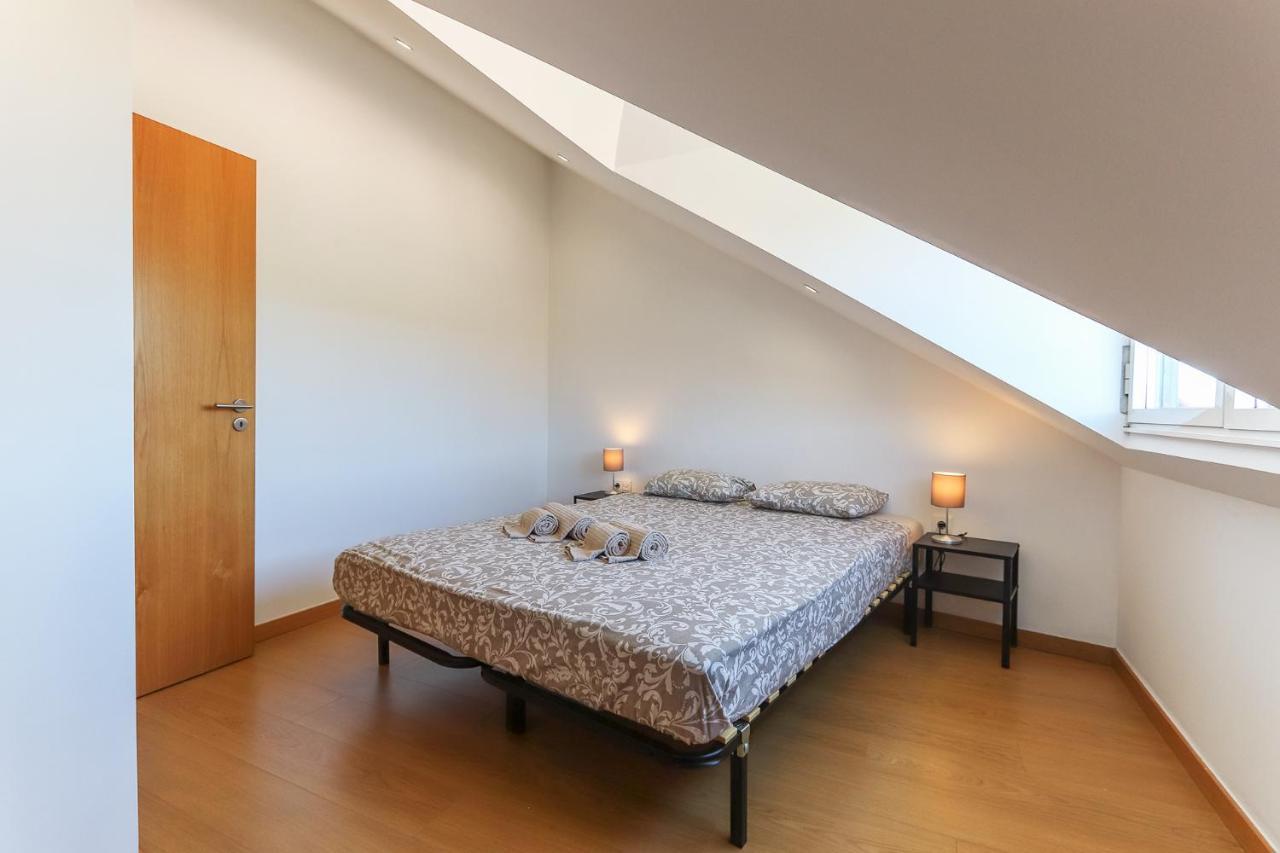 Vita Portucale ! Concept Apartment Campo Ourique Lisbon Luaran gambar