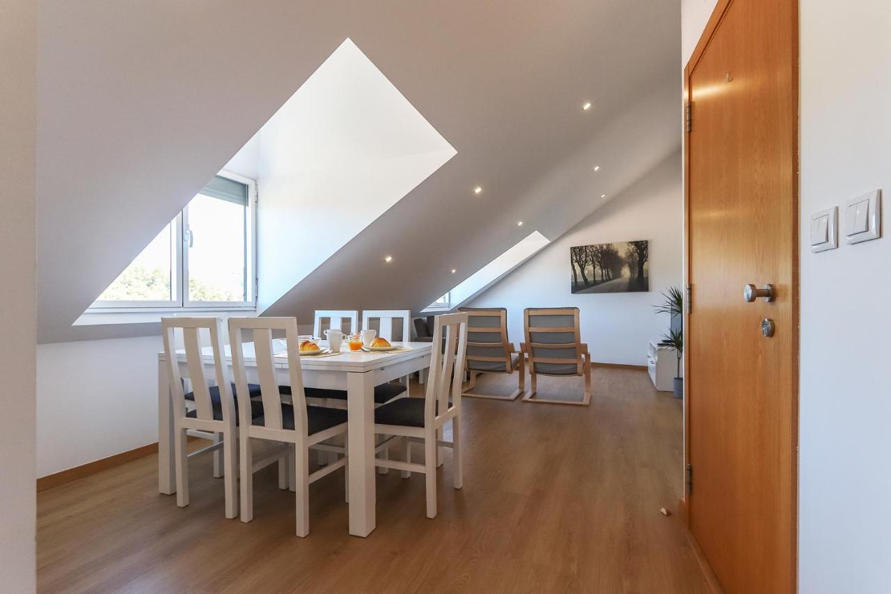 Vita Portucale ! Concept Apartment Campo Ourique Lisbon Luaran gambar