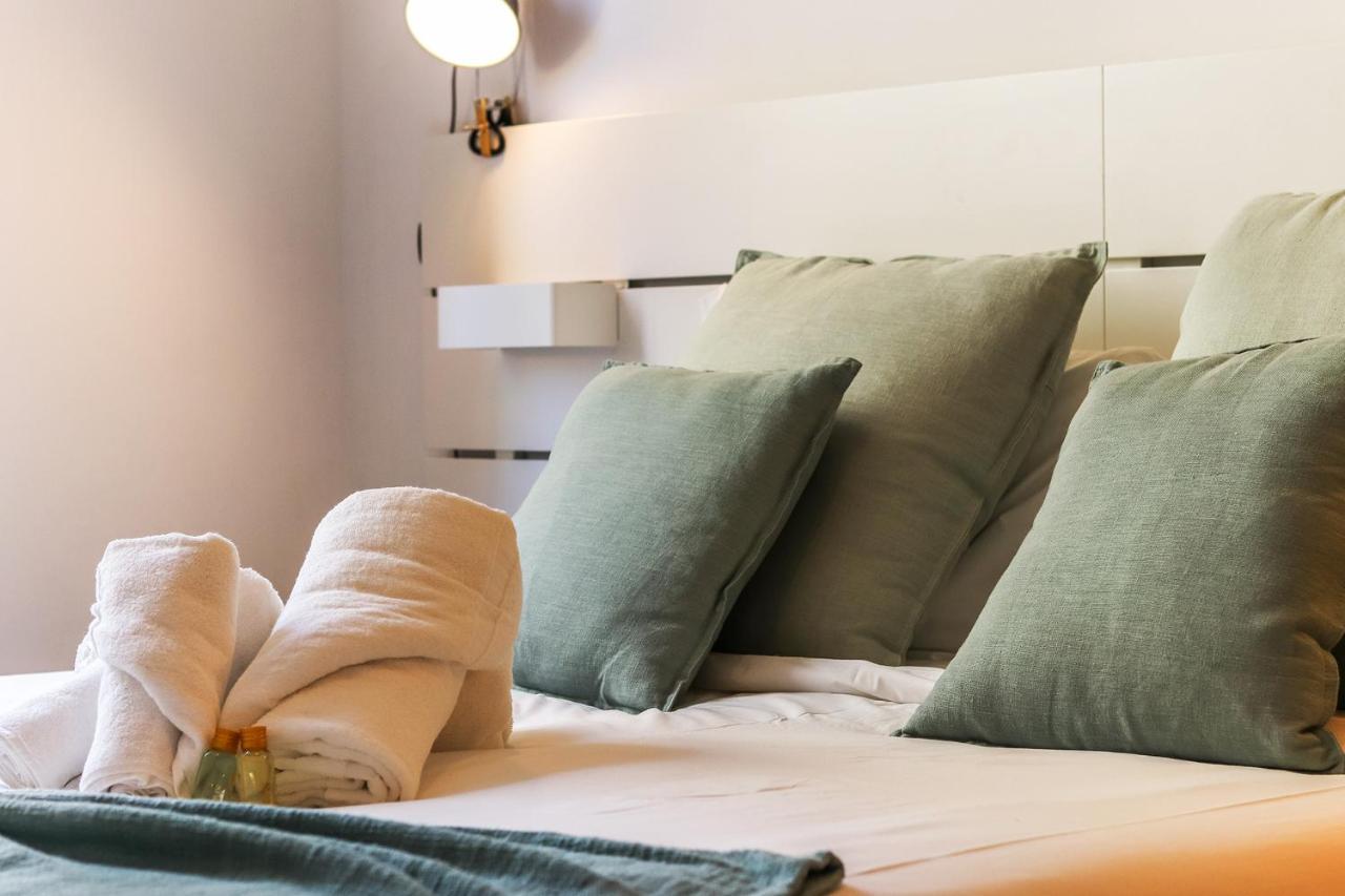 Vita Portucale ! Concept Apartment Campo Ourique Lisbon Luaran gambar