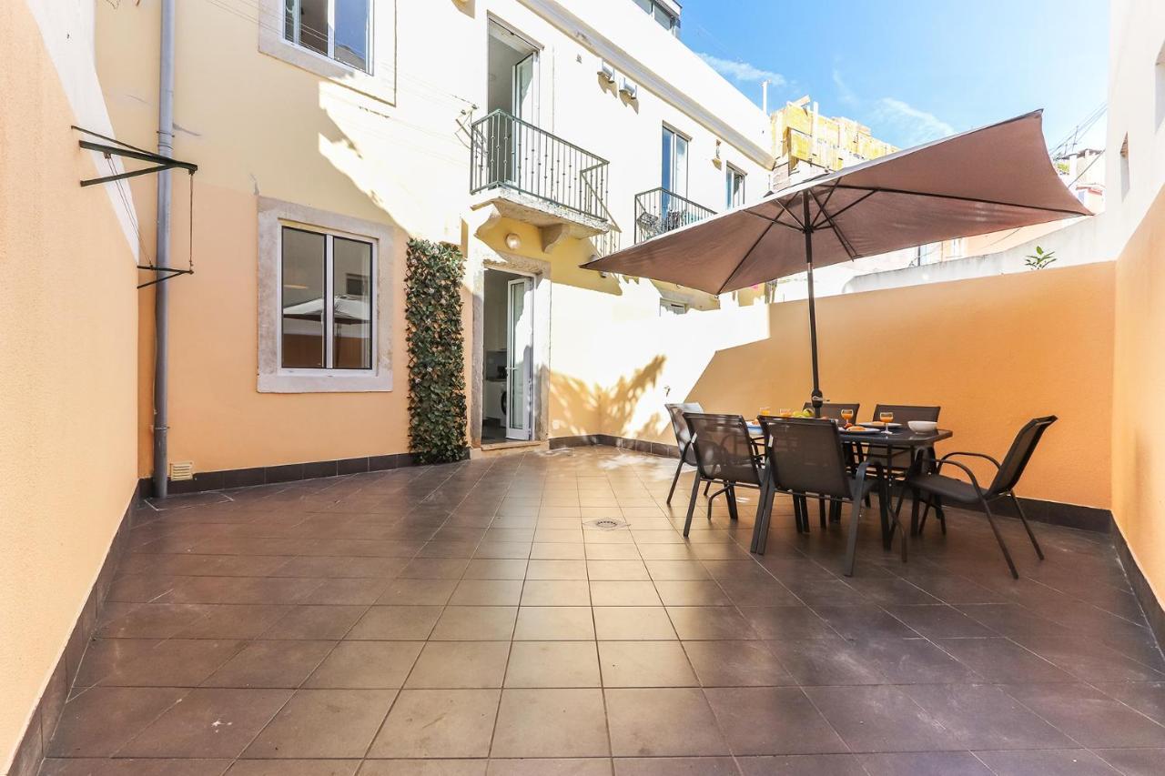 Vita Portucale ! Concept Apartment Campo Ourique Lisbon Luaran gambar