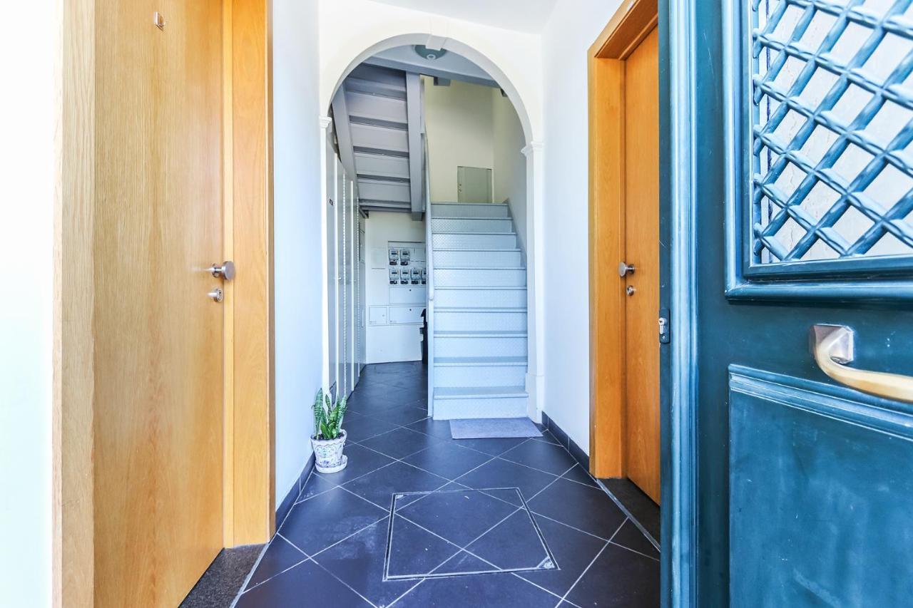 Vita Portucale ! Concept Apartment Campo Ourique Lisbon Luaran gambar